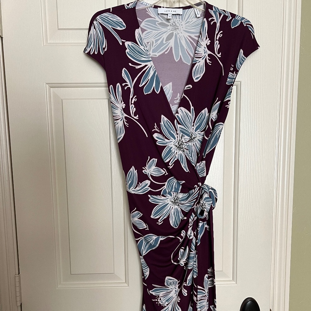 Women's Vintage Style Cap Sleeve V Neck Wrap Belted Knee Length Wrap Dress